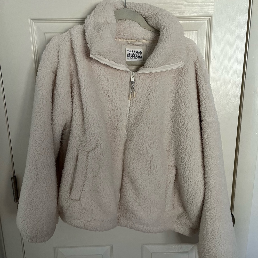 American Eagle Seriously Huggable Sherpa Jacket